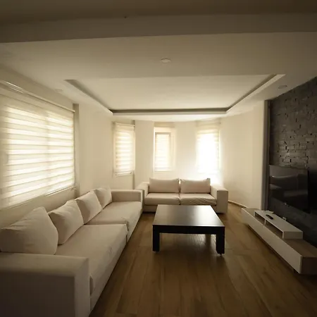 Bluehomes Apartment